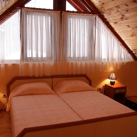Kovanlika Hotel Razgrad Luaran gambar