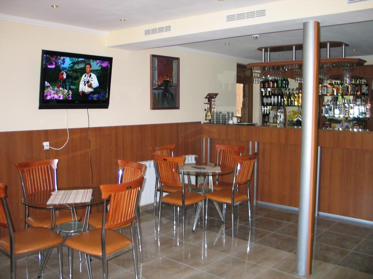 Kovanlika Hotel Razgrad Luaran gambar