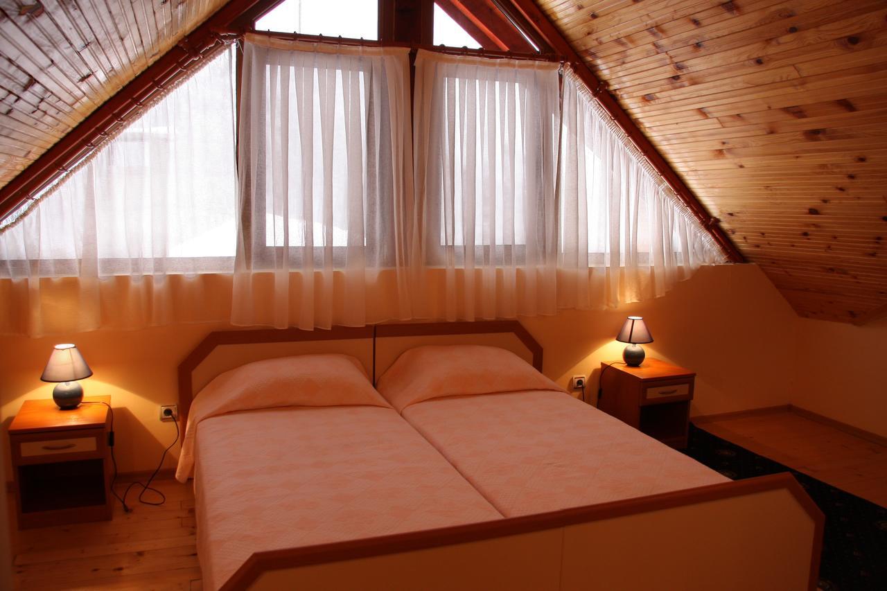 Kovanlika Hotel Razgrad Luaran gambar
