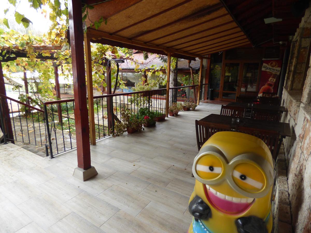 Kovanlika Hotel Razgrad Luaran gambar